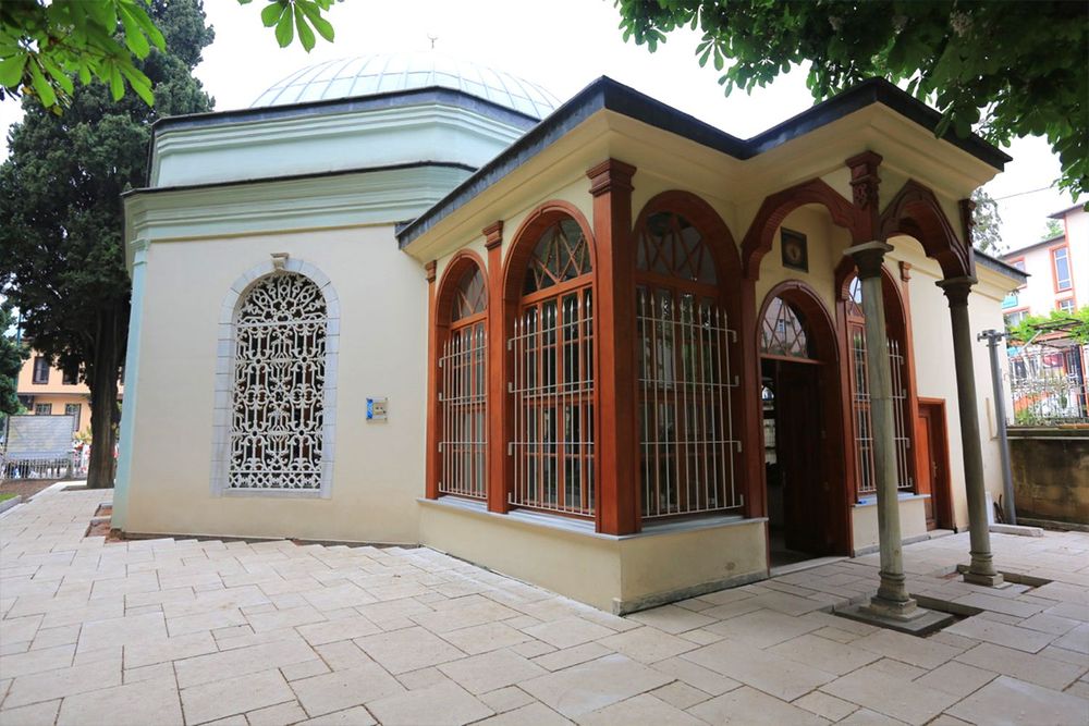 Osman Gazi Türbesi