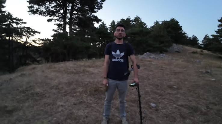 Defineci Gürkan Kimdir