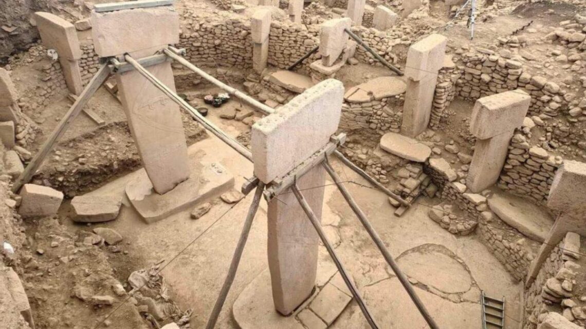 Göbeklitepe’de ilk kez mezar bulundu