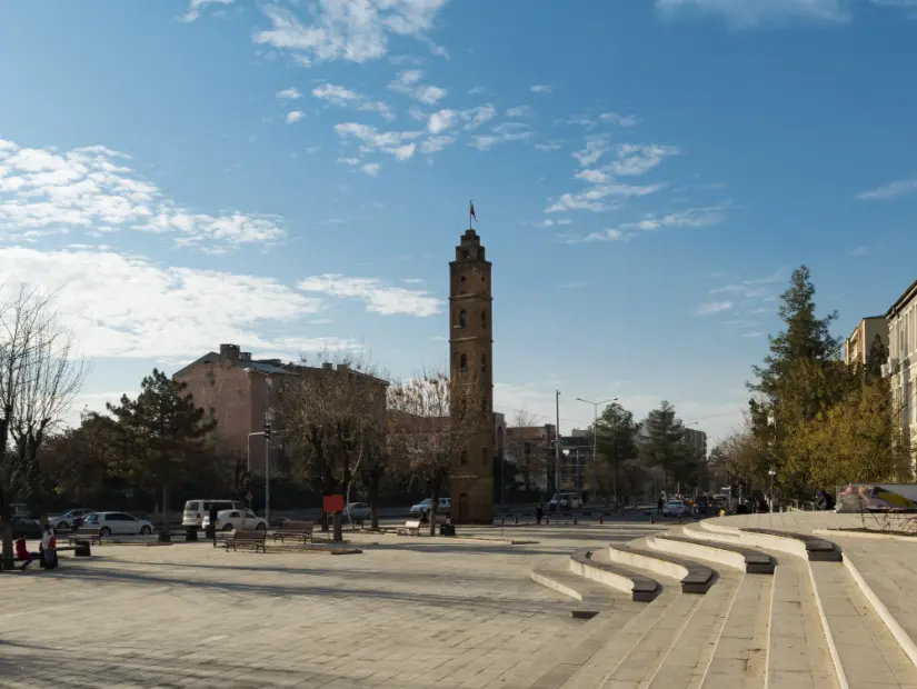 Siirt Saat Kulesi