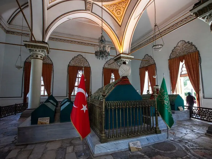 rhan Gazi Türbesi