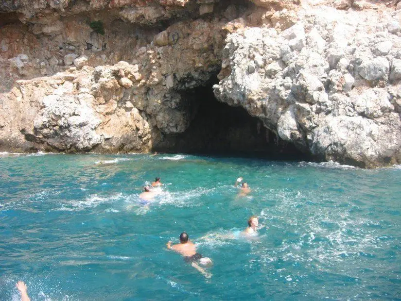 Aşıklar Mağarası