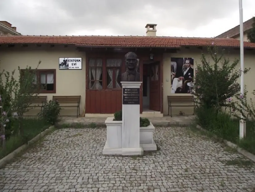 Muratlı Atatürk Evi