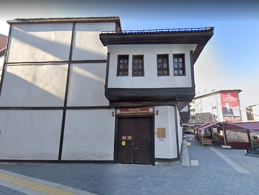 Çorapçı Hanı svs