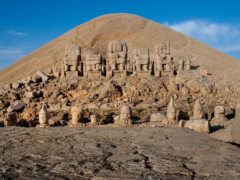 Nemrut Dağı Tümülüsü