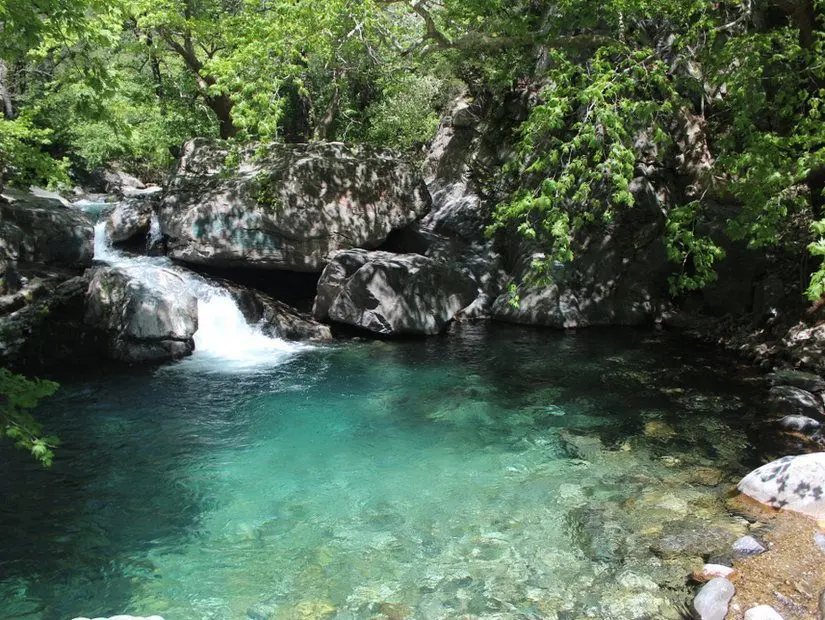 Sütüven Şelalesi