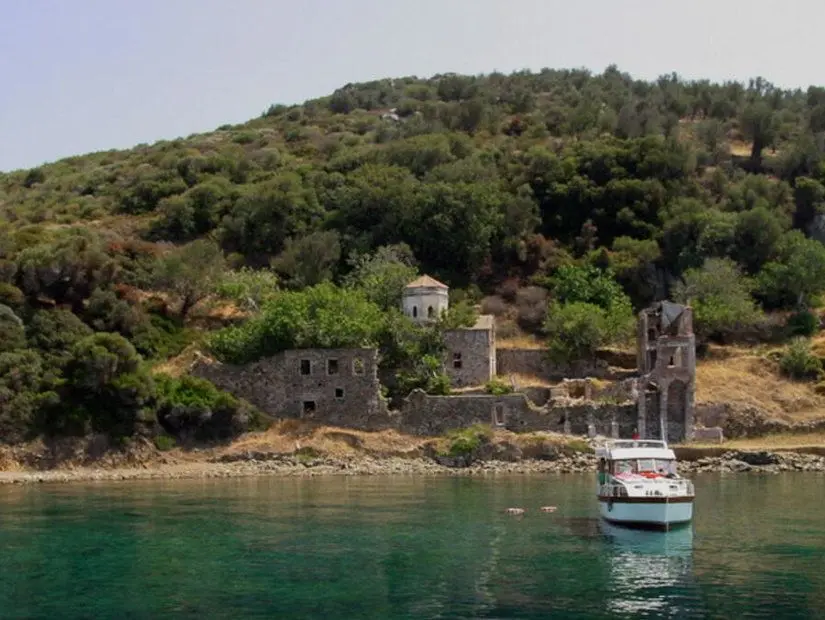 Tımarhane Adası