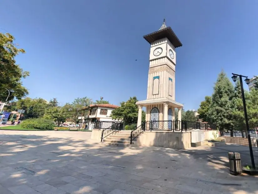 Kütahya Saat Kulesi oo