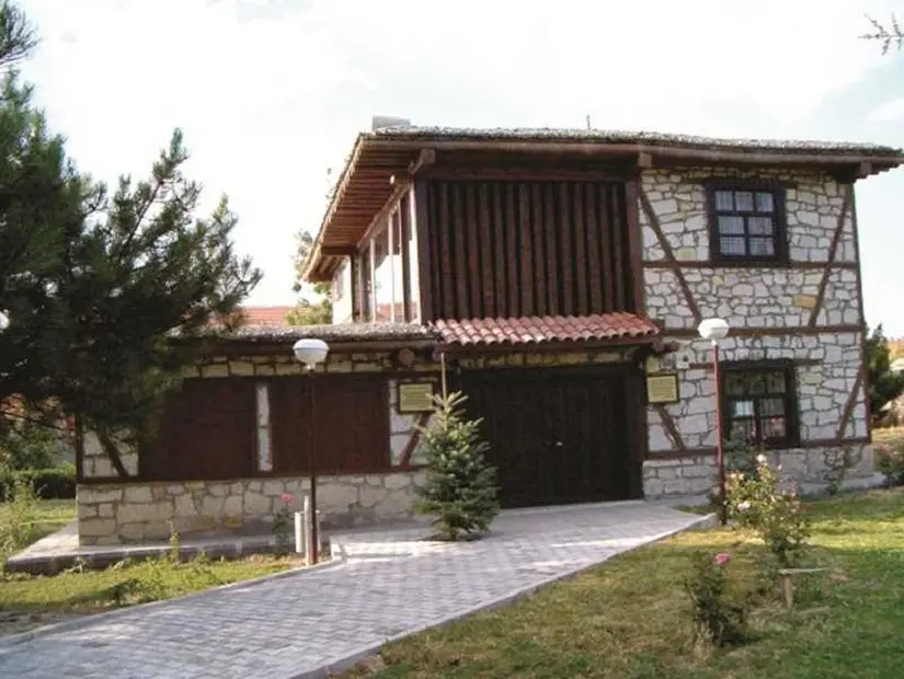 Atatürk Karargâh Evi cc