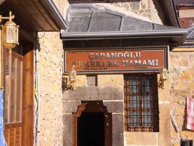 Çapanoğlu Çifte Hamamı (Çarşı Hamamı)