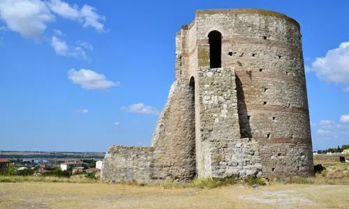 Pınarhisar Kalesi