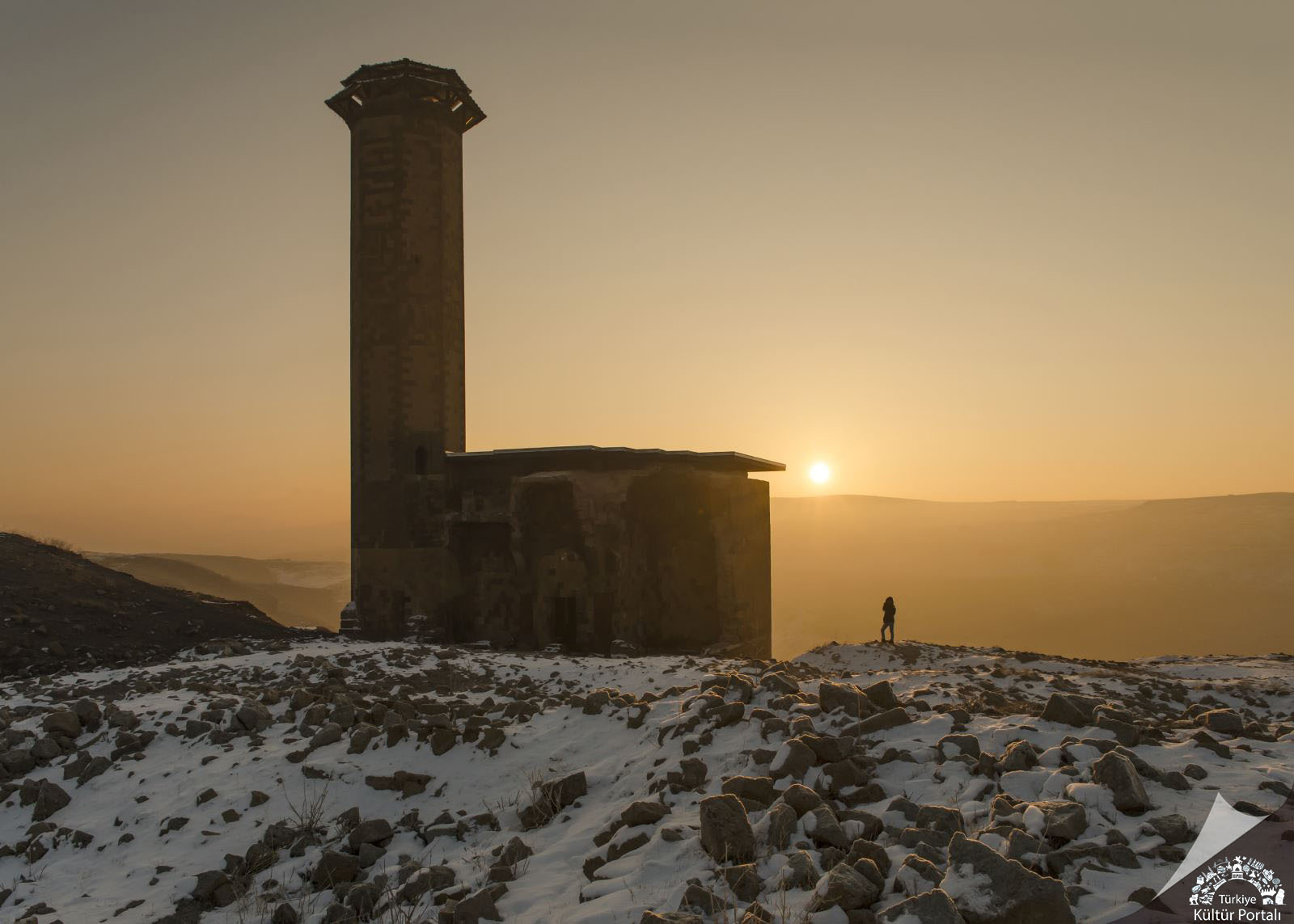 Menuçehr Camii - Kars