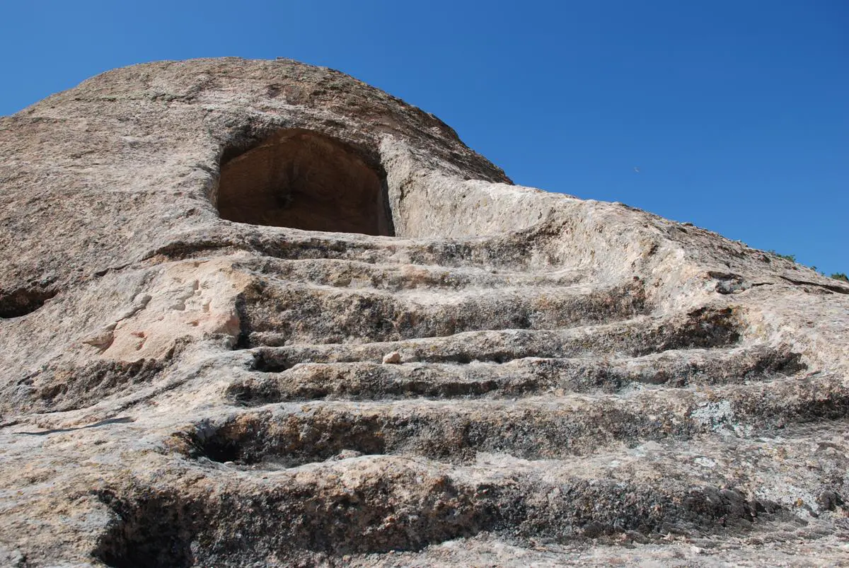 Ceritkale Kaya Mezarları
