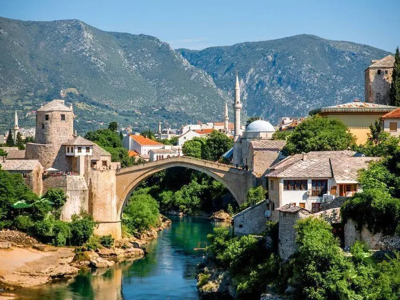 Mostar Köprüsü