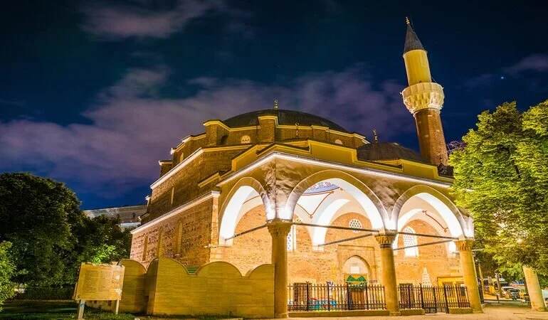 Banyabaşı Camii