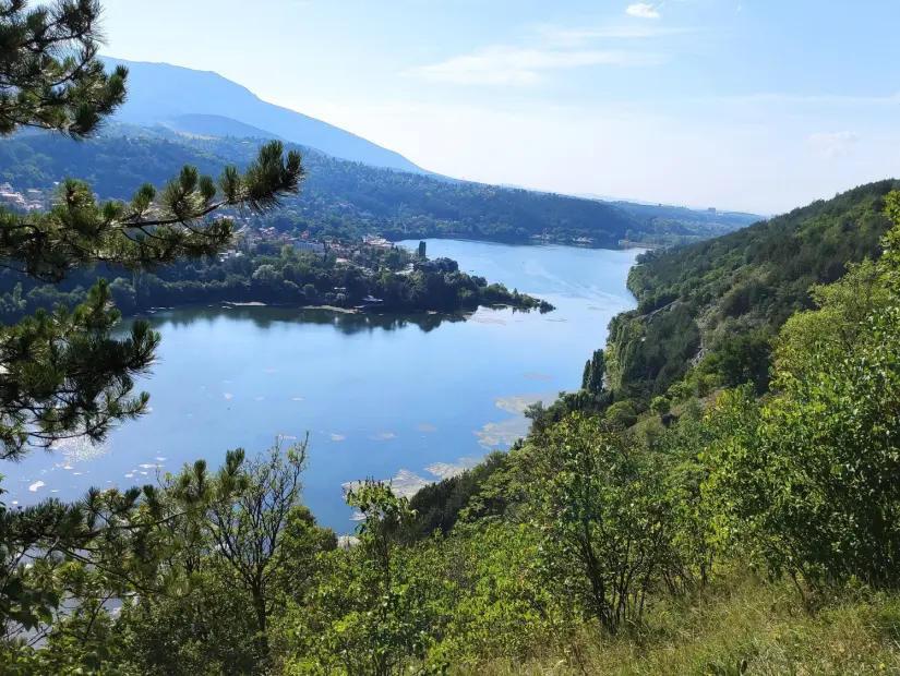 Pancharevo Gölü