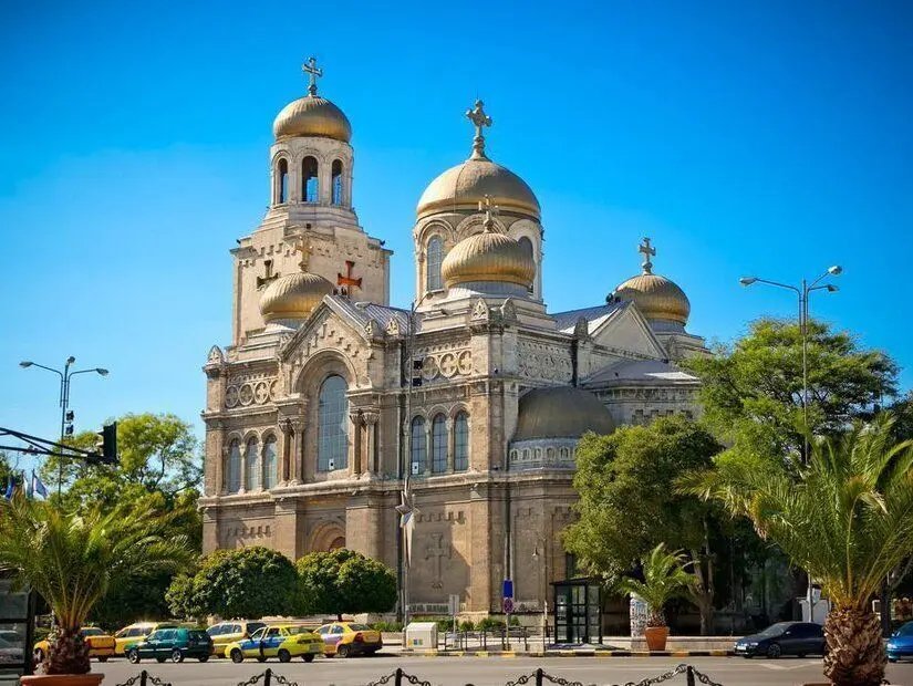 Varna Theotokos Katedrali