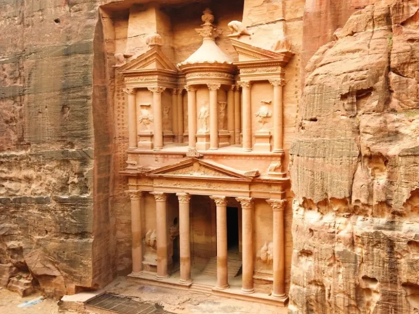 Al-Khazneh Tapınağı