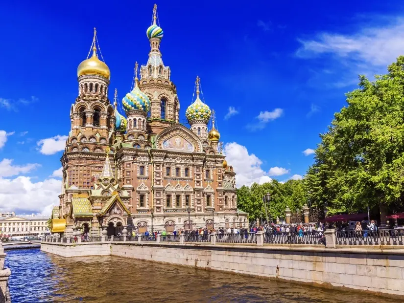Yeniden Diriliş Kilisesi – St. Petersburg
