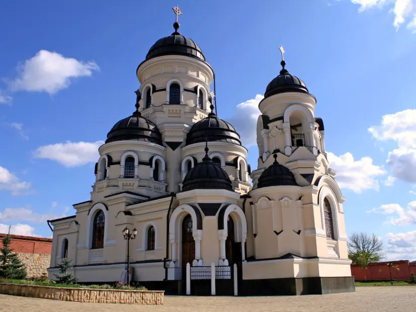 Churhci Manastırı