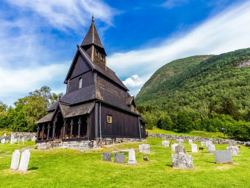 Urnes Stave Kilisesi