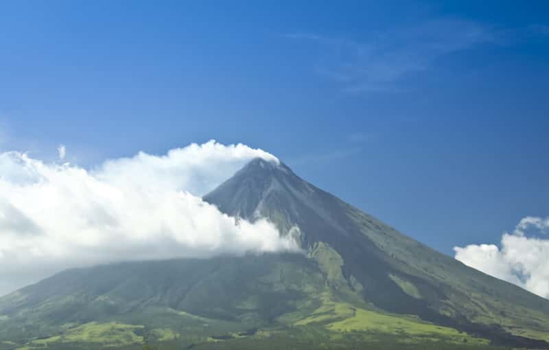 Mayon Yanardağı