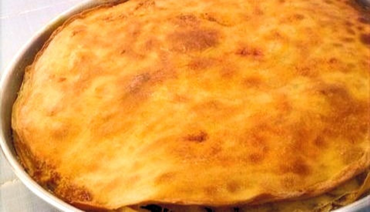 Ayran dökülerek servis edilen sirok