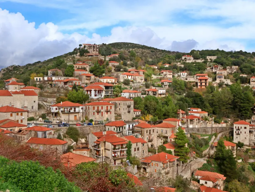 Karytaina Köyü