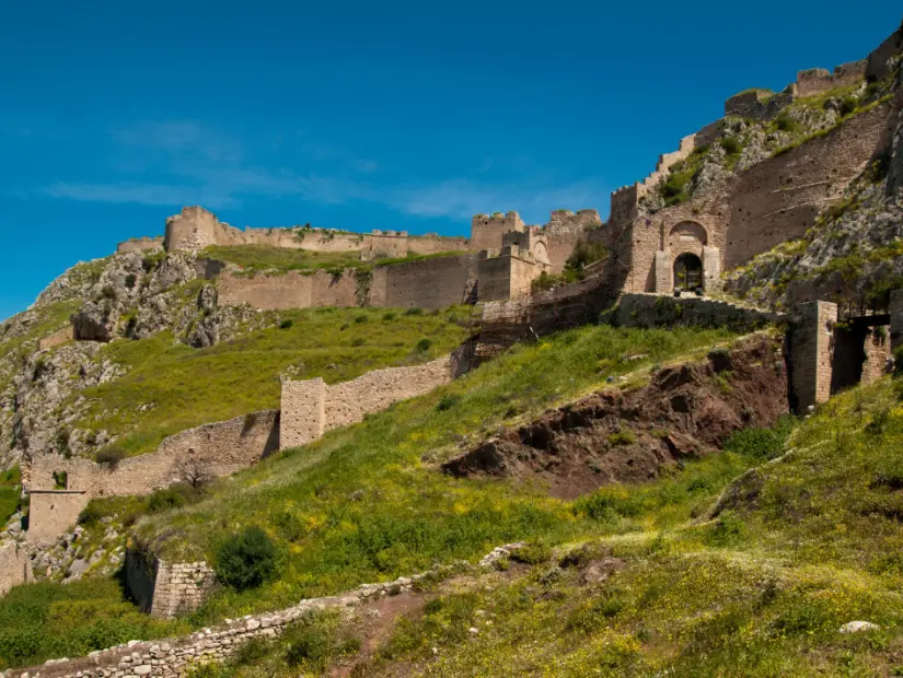 Akrokorint Kalesi
