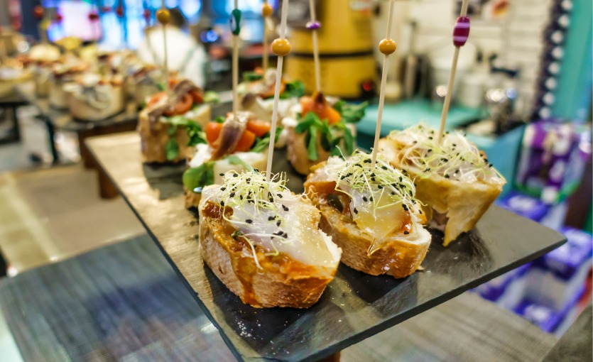 Burada Tapas Yok, Pintxos Var