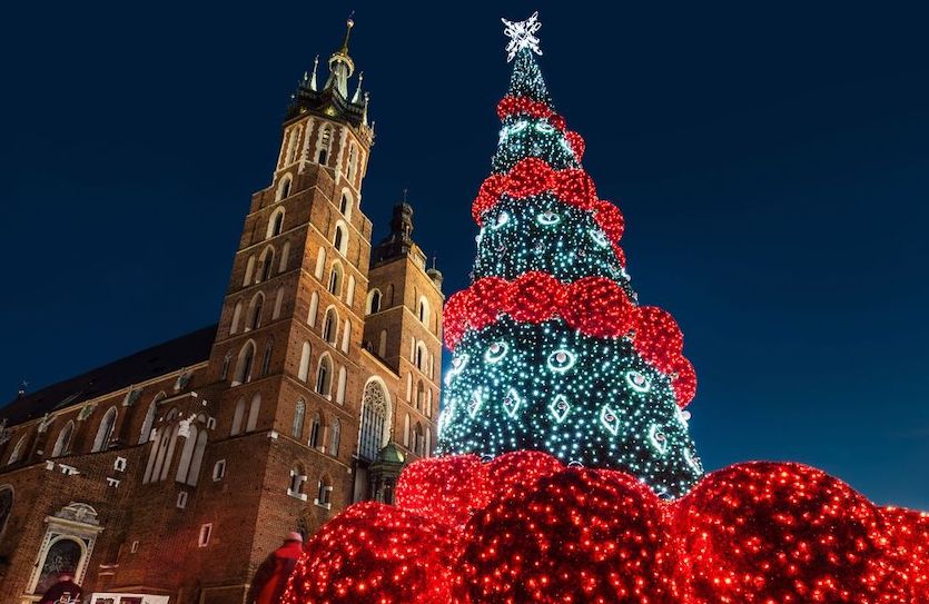 Krakow, Polonya: Büyüleyici Meydanda Noel Coşkusu