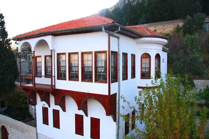 Arıkan Konağı
