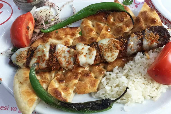 İzmir Lokantası