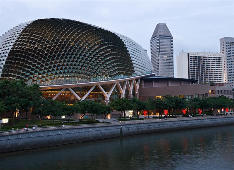 Esplanade Tiyatrosu (Esplanade-Theatres on the Bay)