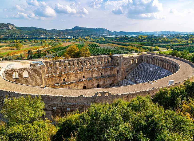 Aspendos Antik Kenti ve Tiyatrosu