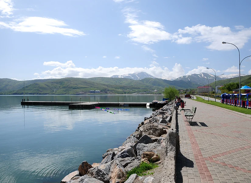 Tatvan Sahil Parkı