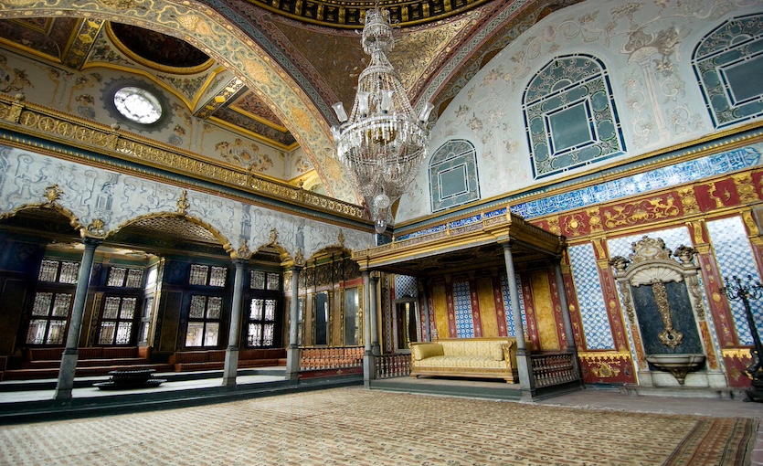 Topkapı Sarayı nın İçine Yolculuk Büyülenmeye Hazırlan