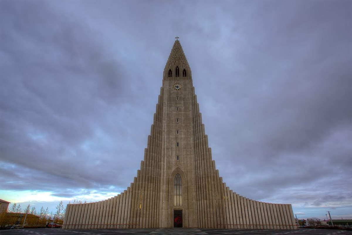 Hallgrímur Kilisesi İzlanda