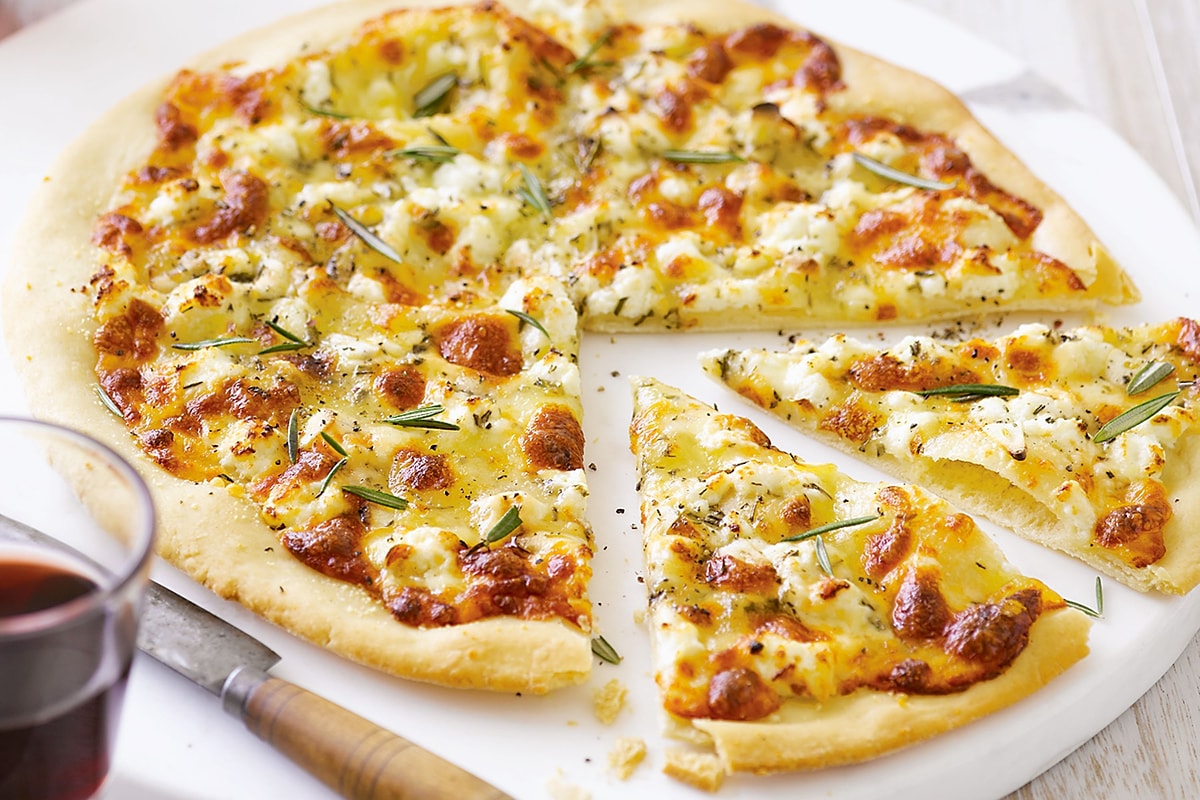 Roma İtalya Pizza bianca beyaz pizza