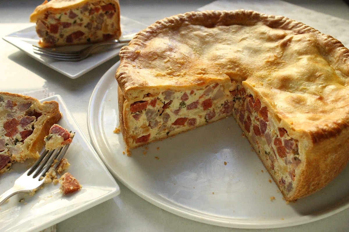 Güney İtalya Rustik pizza paskalya turtası