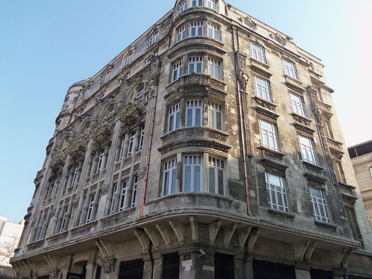 Devlete borç verecek kadar zenginler Frej Apartmanı