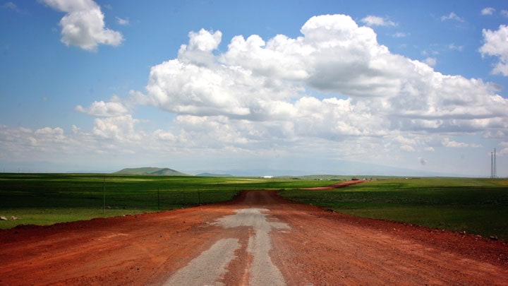 Kars Road Trip Araba Yolculuğu İçin Biçilmiş Kaftan