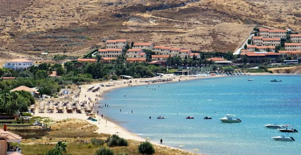 Plati Plajı