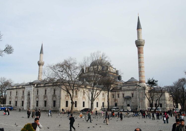 Bayezid Camii Arnavutluk
