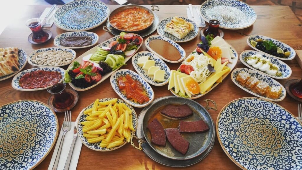 Nev i Çeşni