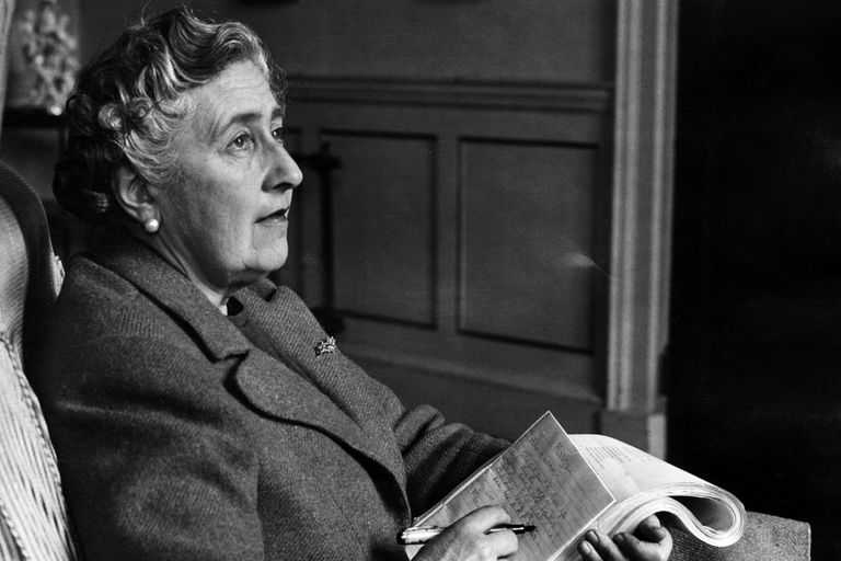 Agatha Christie ortadan kayboluşunu kendi mi planladı