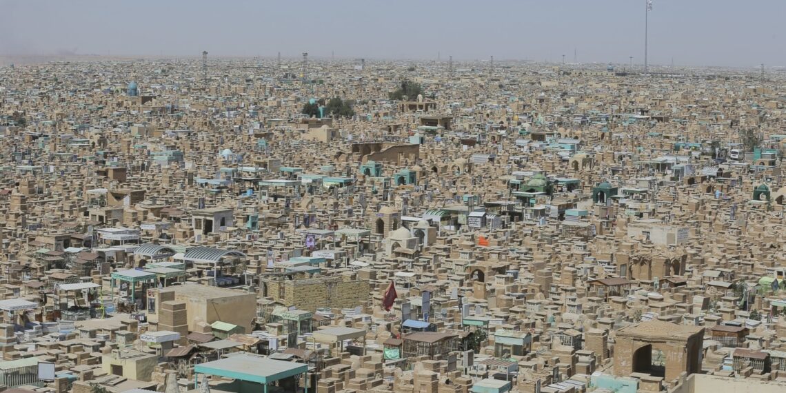 Dünyanın En Büyük Mezarlığı Wadi al Salam Hakkında Bilmeniz