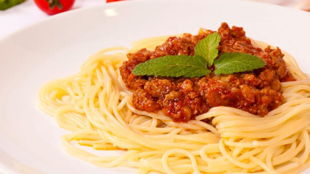 Spagetti Bolonez