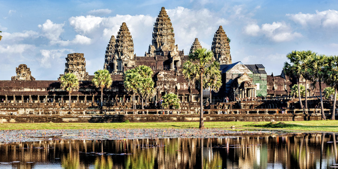 Kamboçya nın Angkor Wat bölgesindeki eski tapınaklardan