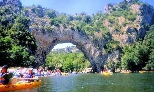 Pont d Arc